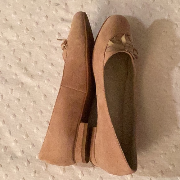 Anthropology Seychelles pastel pink suede low square heels feminine flats #8.5 M - Picture 8 of 9